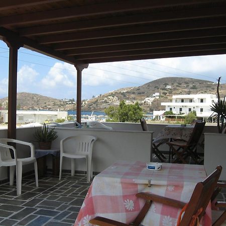 Pension Irini-Vicky Chora d'Ios Extérieur photo
