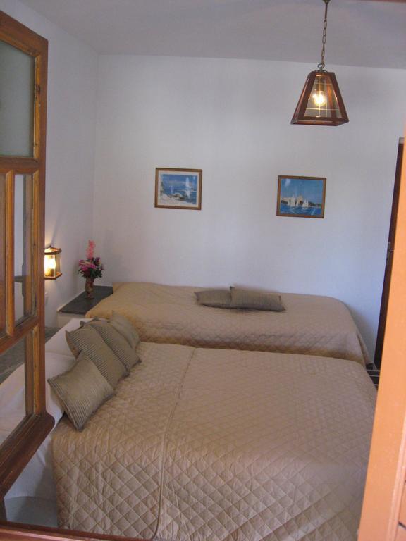 Pension Irini-Vicky Chora d'Ios Extérieur photo