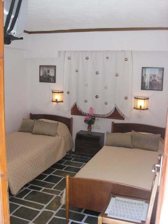 Pension Irini-Vicky Chora d'Ios Extérieur photo